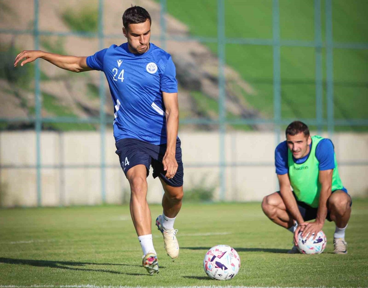 FC Dinamo Batumi, Erzurum kampını tamamladı