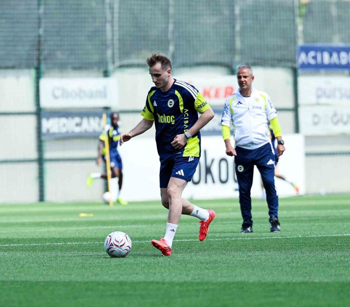 Fenerbahçe Avusturya Kampı Öncesi Son İdmanını Yaptı