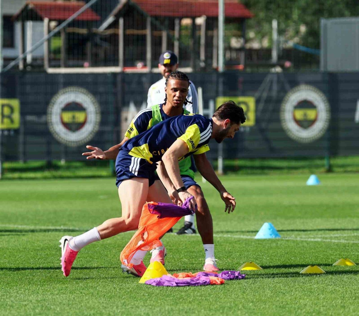 Fenerbahçe Avusturya Kampında Çift İdmanla Çalıştı - Foto 2