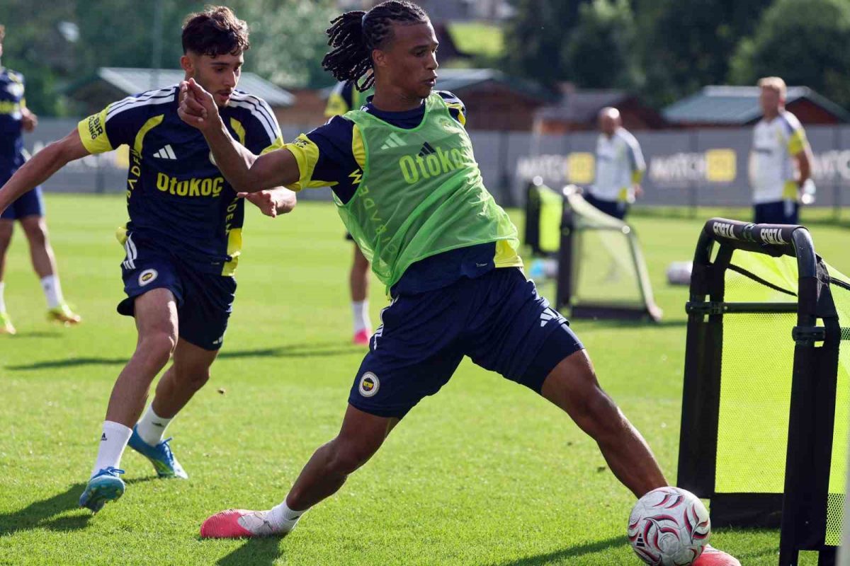 Fenerbahçe Avusturya Kampında Çift İdmanla Çalıştı - Foto 3