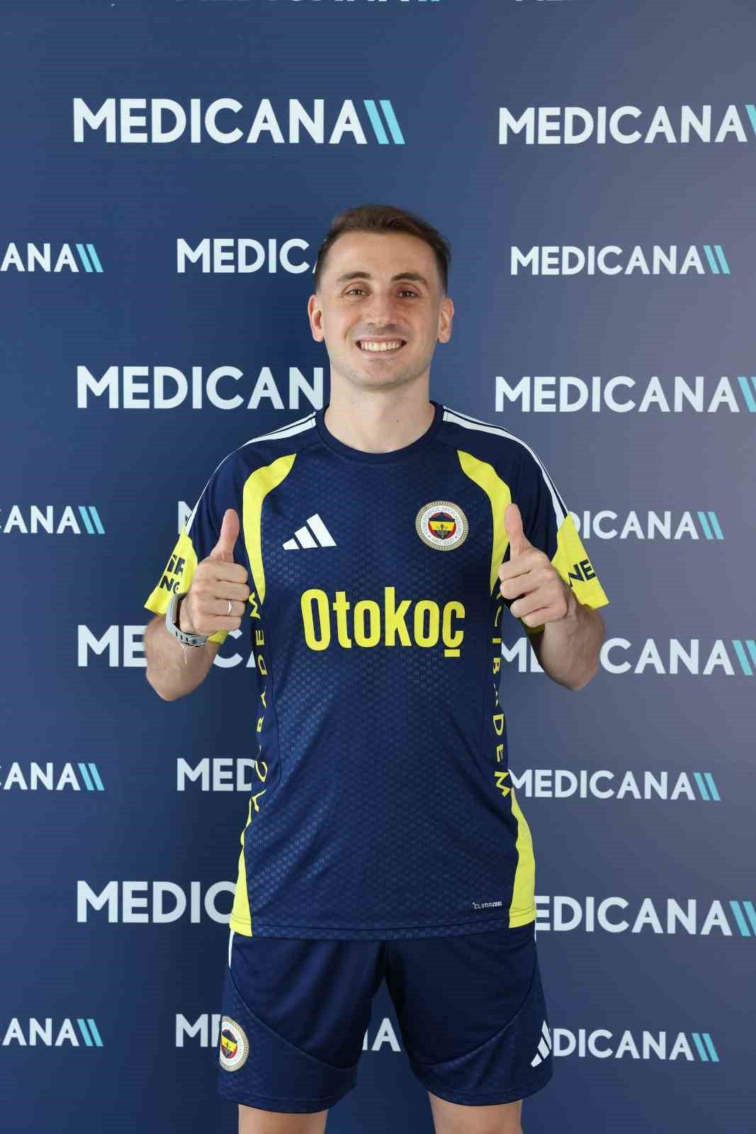Fenerbahçe'de Milli Futbolcular Sağlık Kontrolünden Geçti - Foto 2