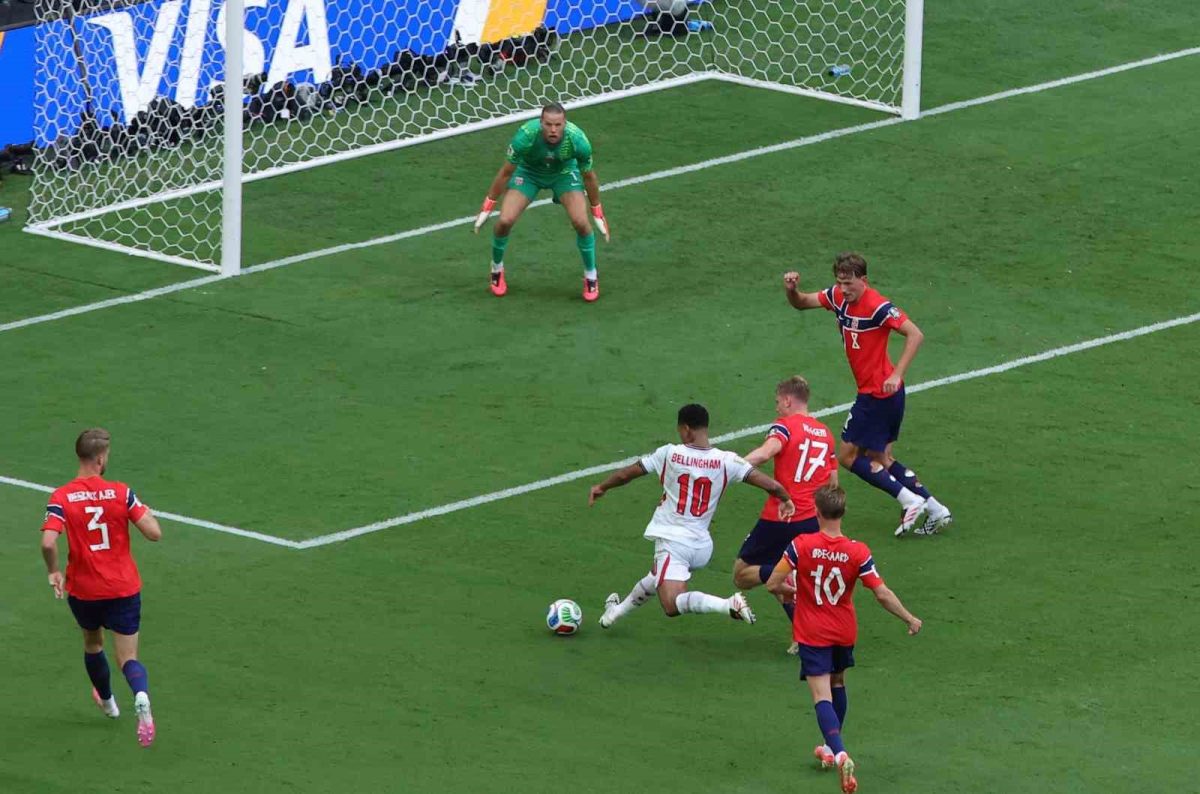FIFA'dan İngiltere'nin Tartışmalı Golü Hakkında Açıklama