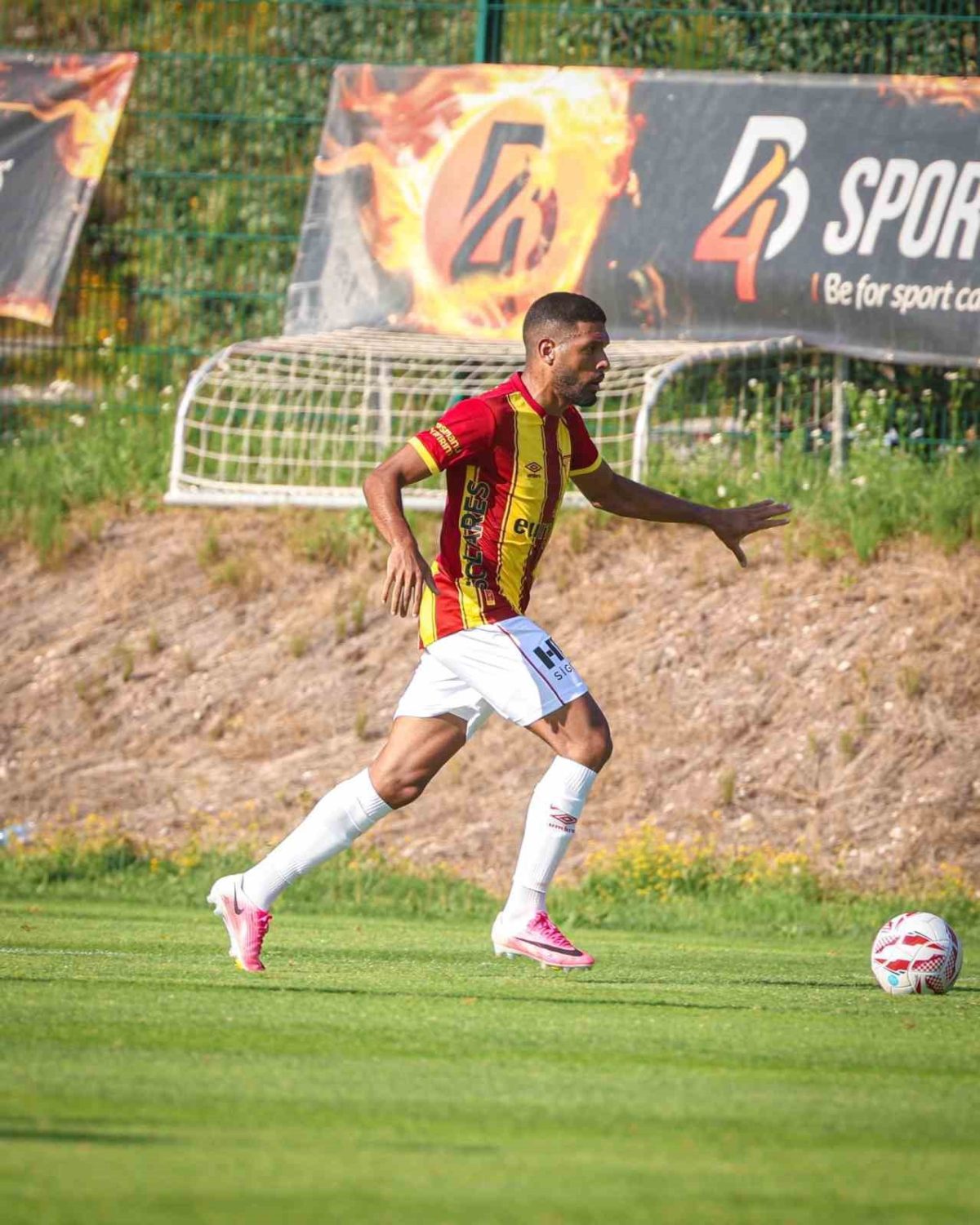Göztepe Slovenya'da Gorica'yı 2-0 Mağlup Etti - Foto 4