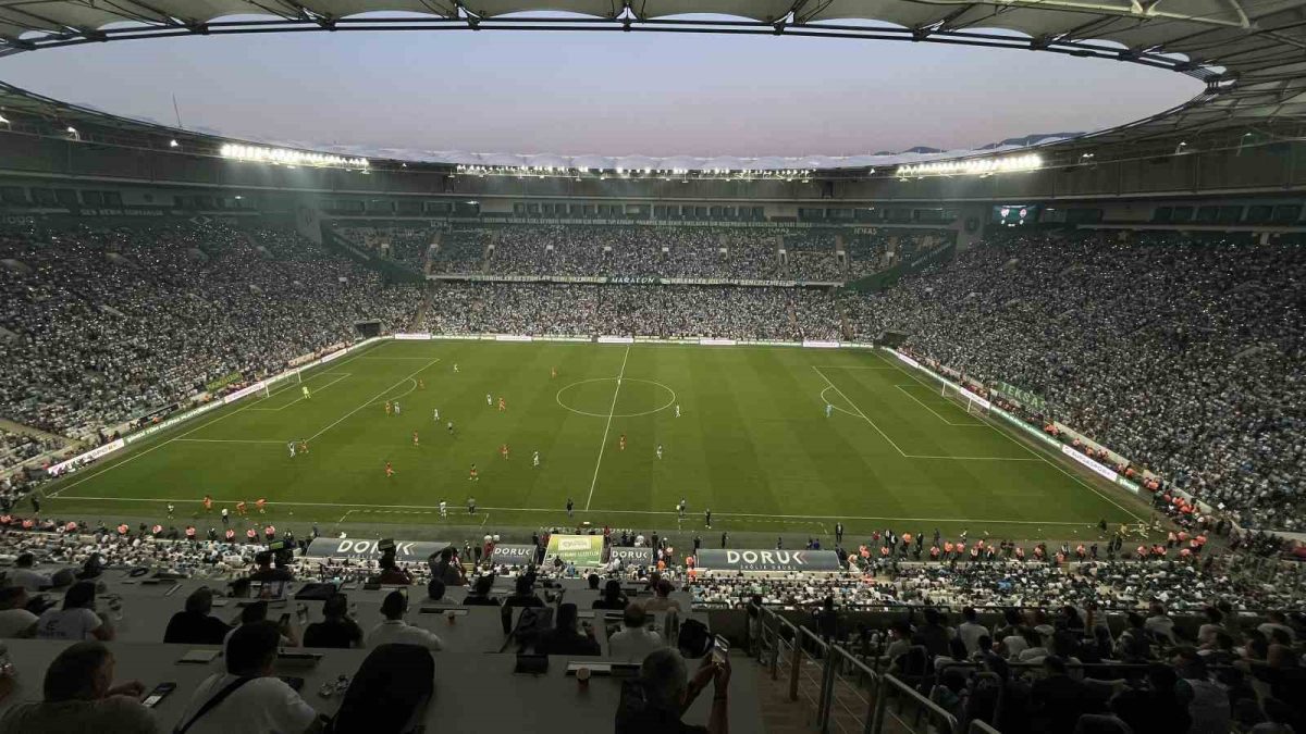 Hazırlık maçı: Bursaspor: 0 - Shakhtar Donetsk: 0 - Foto 3