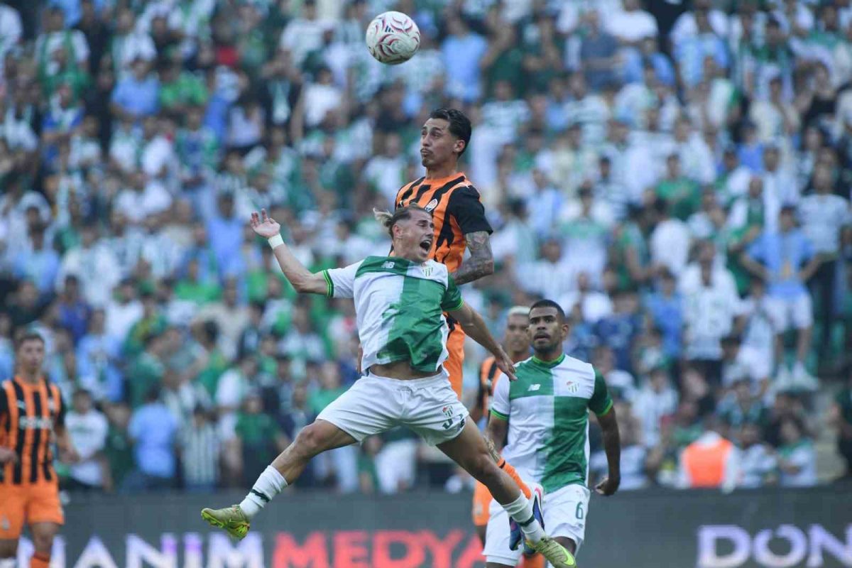 Hazırlık maçı: Bursaspor: 0 - Shakhtar Donetsk: 0 - Foto 6