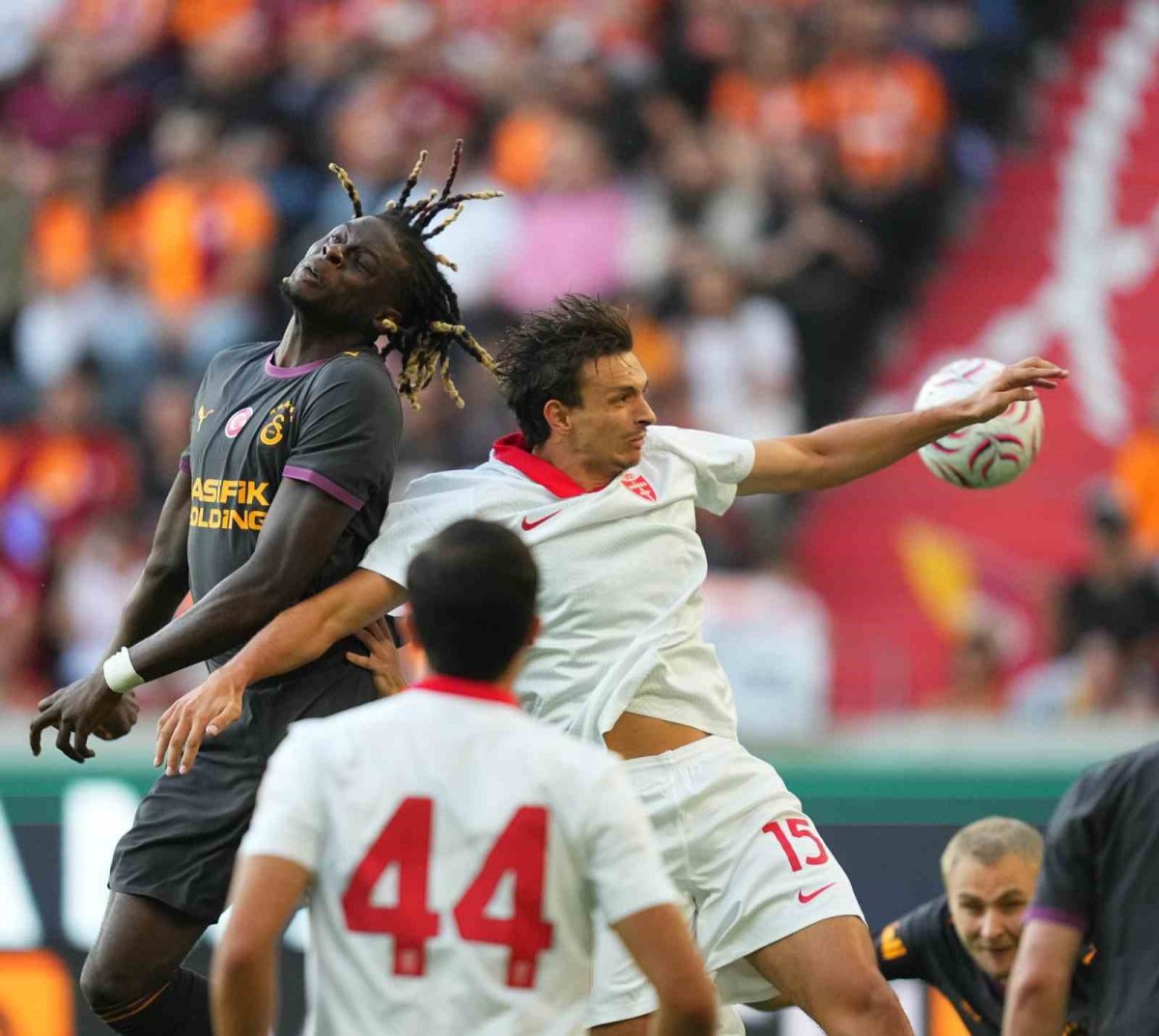 Hazırlık maçı: Galatasaray: 0 - Monza: 2