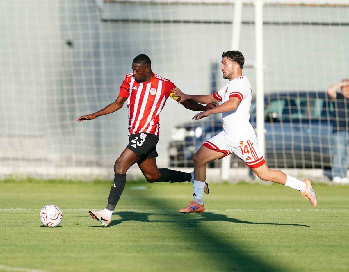 Hazırlık maçı: Kayserispor: 1 - Pendikspor: 2 - Foto 4