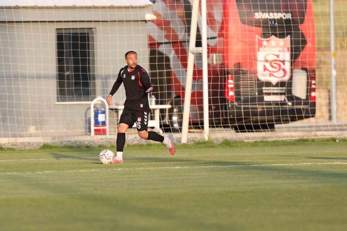 Hazırlık maçı: Sivasspor:0 - Pendikspor: 0 - Foto 2