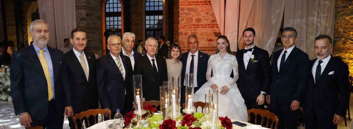 İsmail Yüksek, dünyaevine girdi - Foto 2
