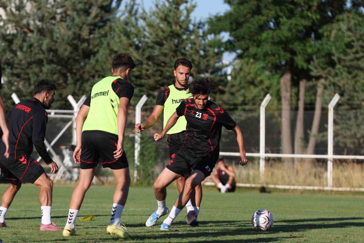İsmet Taşdemir: "Lig bu yıl daha zorlu geçecek" - Foto 4