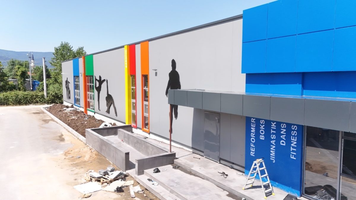 Kartepe’deki Acısu Spor Kompleksi inşaatı hızla ilerliyor