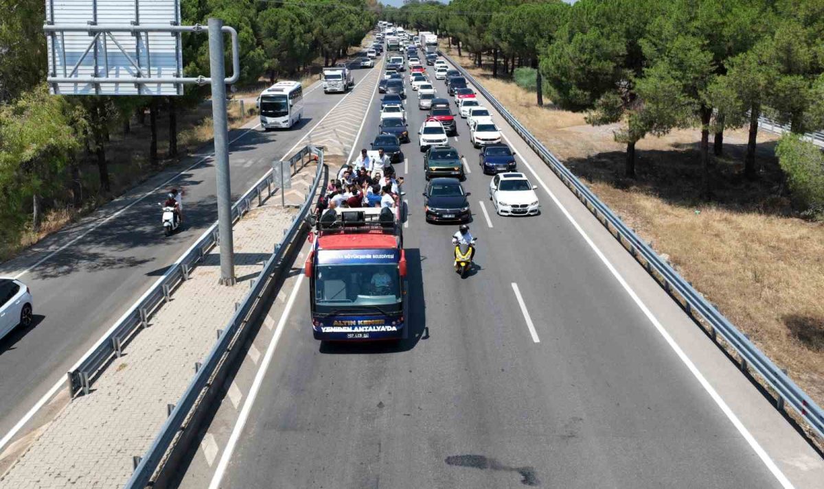 Kırkpınar Başpehlivanı Erkan Taş Antalya'da Karşılandı - Foto 4