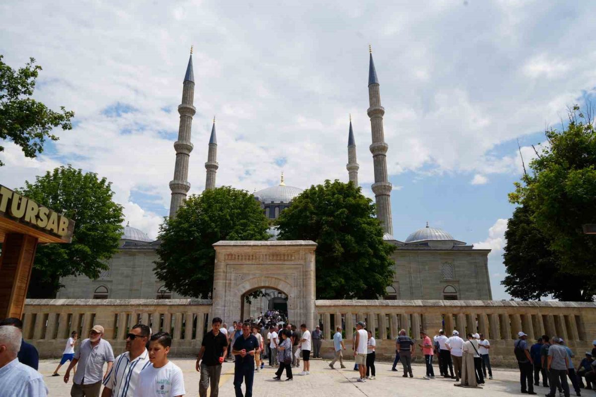 Kırkpınar Pehlivanları Selimiye Camisi'nde Dua Etti - Foto 7