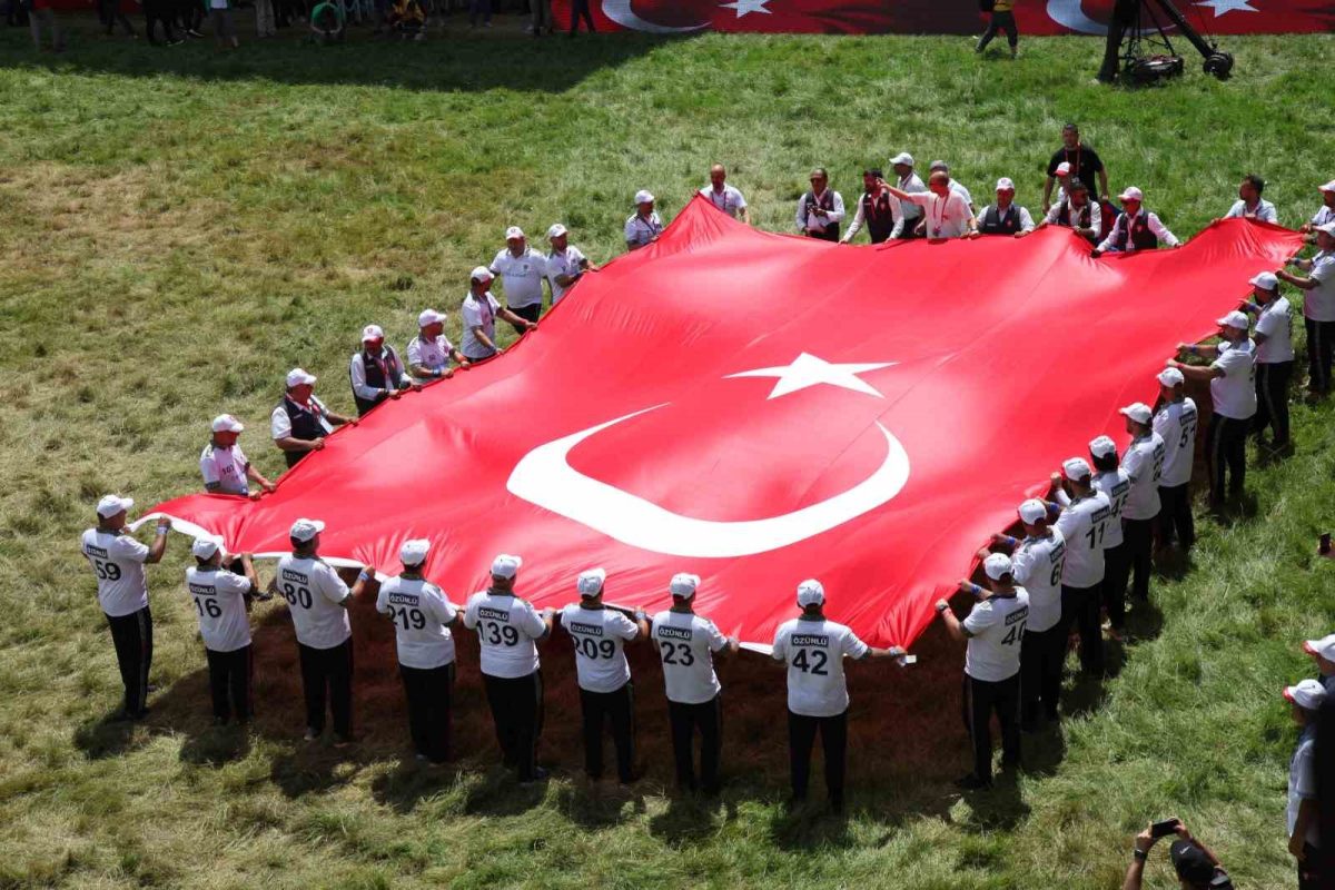 Kırkpınar'da Sürpriz: Orhan Okulu ve Ali Gürbüz Elendi - Foto 4