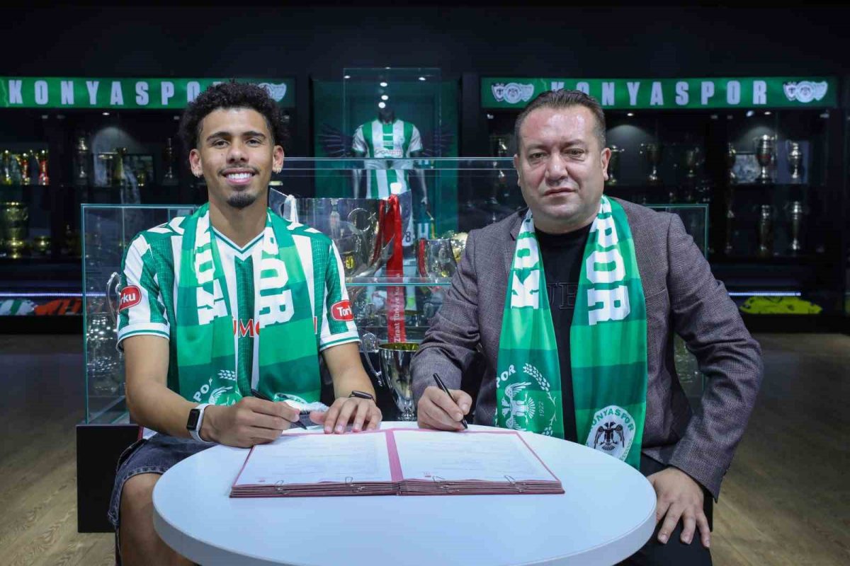 Konyaspor, Joao Pedro Da Mata ile 3 Yıllık Sözleşme İmzaladı - Foto 2