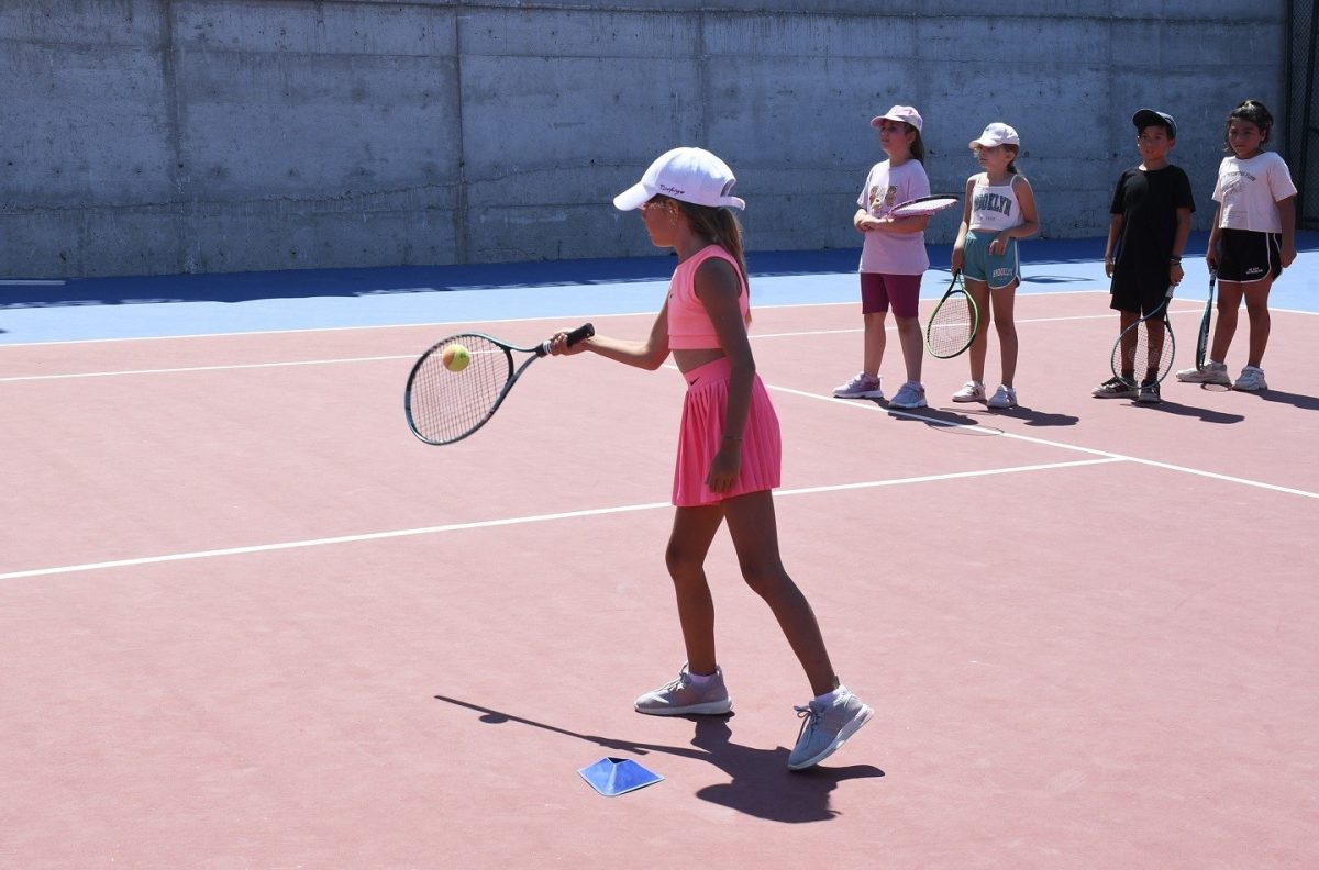 Kuşadası Tenis Kulübü 27 Bin Sporseveri Ağırladı - Foto 5