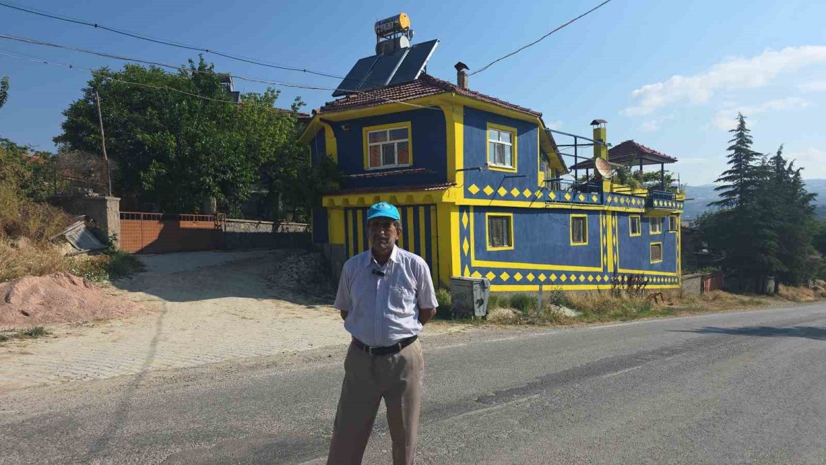 Kütahyalı taraftarın sarı-lacivert aşkı evine yansıdı - Foto 4