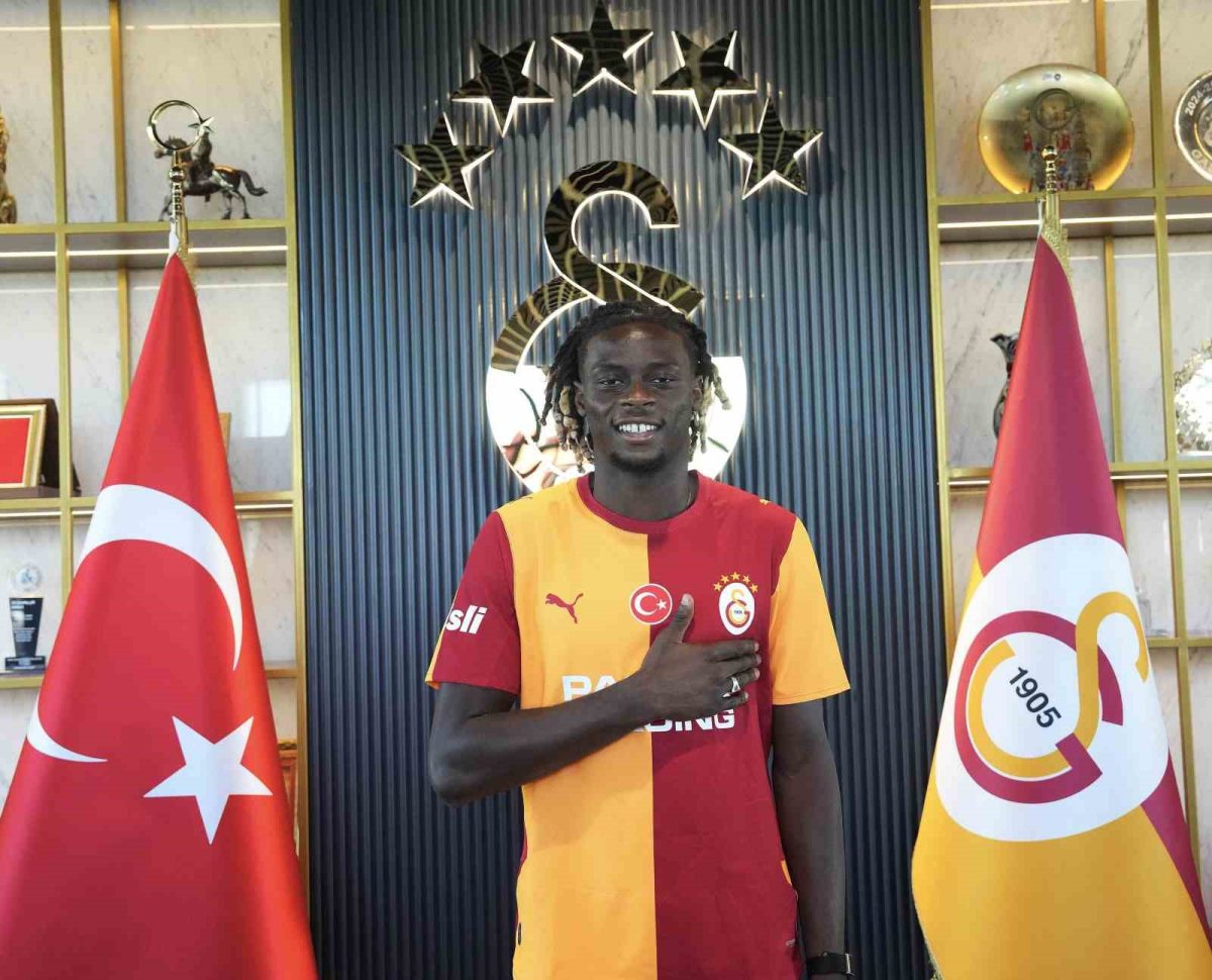 Lesley Ugochukwu, Galatasaray’ın 11. Fransız futbolcusu oldu - Foto 2