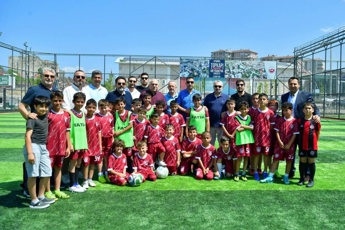 Mehmet Ergün Turan: "Hayalimiz 1.5 yıl içinde Karagümrük Stadyumu’nu bitirip Cumhurbaşkanımıza açtırmak" - Foto 4