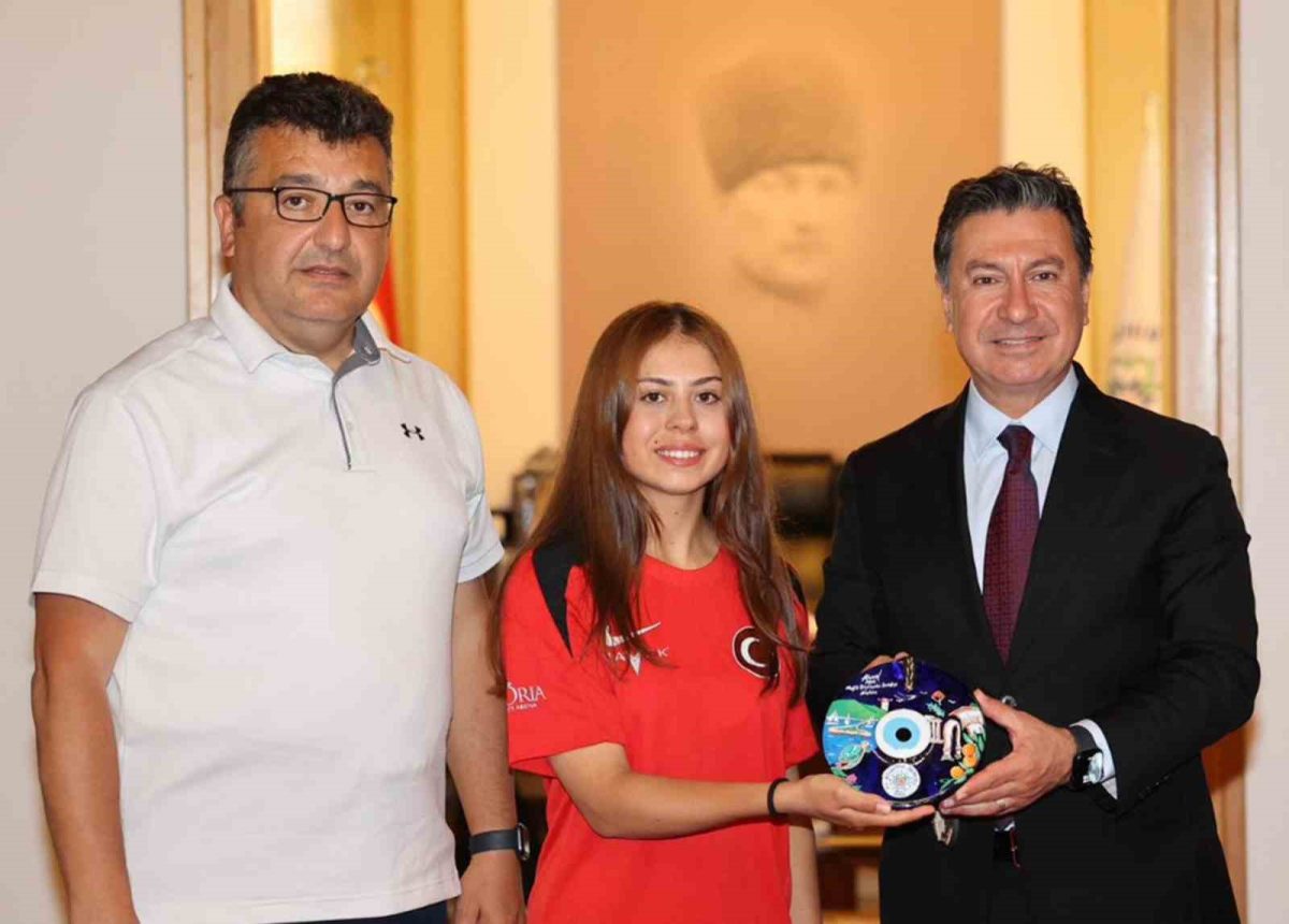 Milli Okçu Hazal Burun Dünya Kupası Finalinde - Foto 2