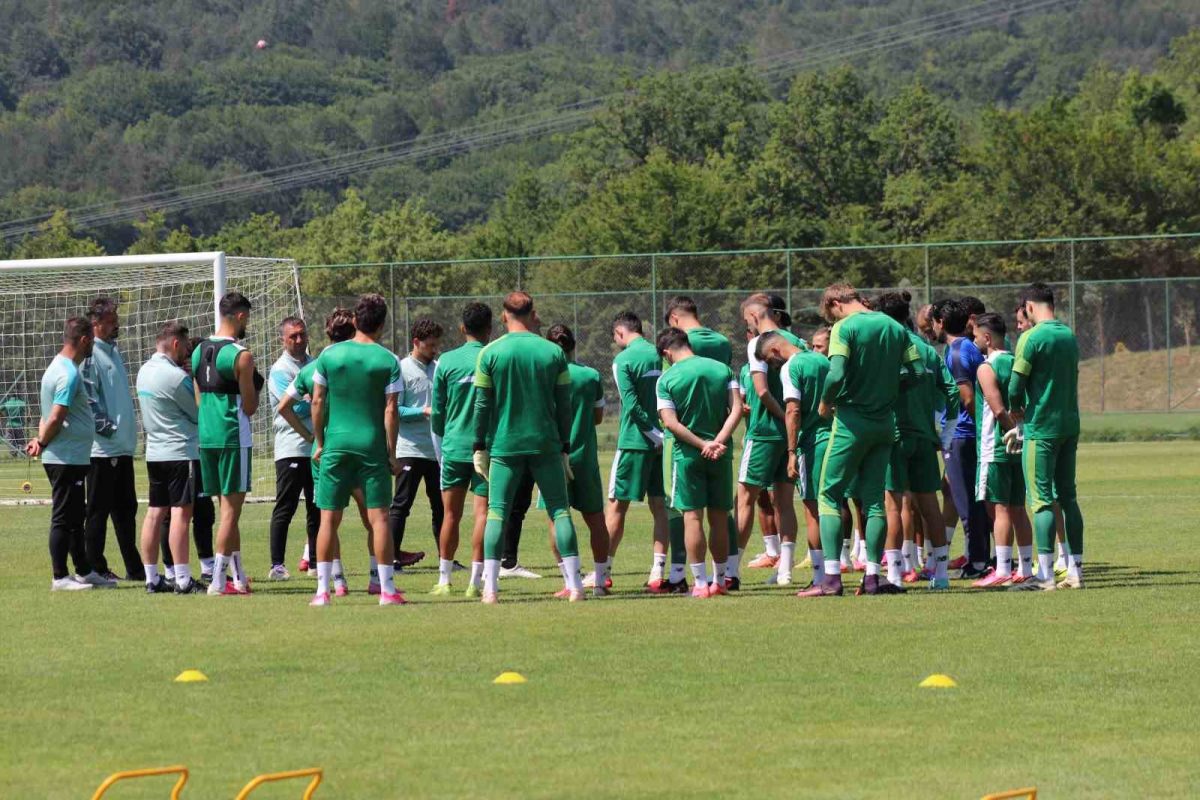 Mustafa Er: Bursaspor'un Hedefi Süper Lig'e Çıkmak - Foto 3