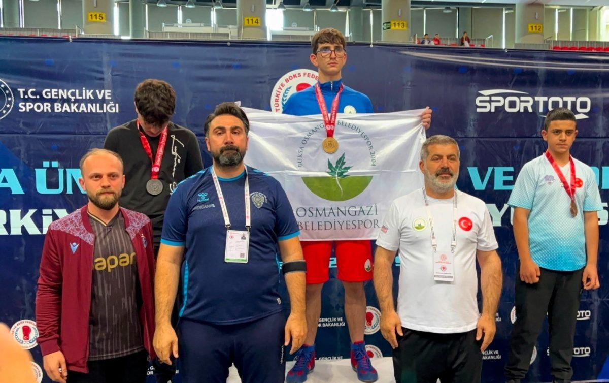 Muhammet Gümüş U15 Türkiye Boks Şampiyonu Oldu