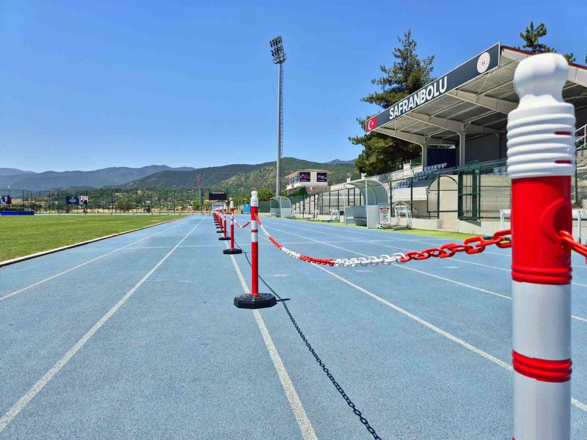 Safranbolu Atletizm Pisti’nde yeni kulvar düzenlemesi