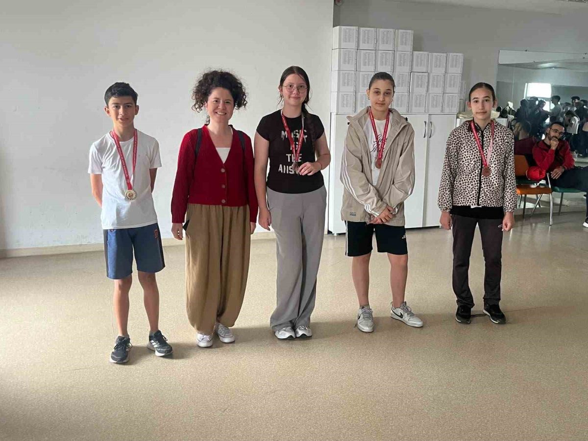 Sağanak yağmur oryantiring heyecanını durduramadı - Foto 5