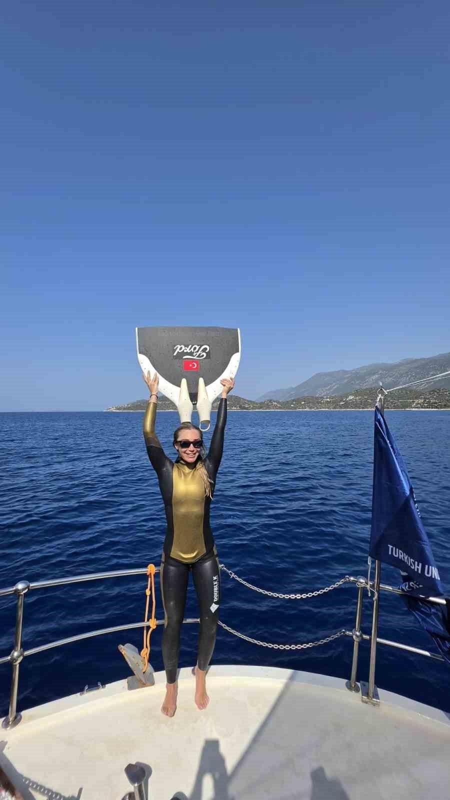 Şahika Ercümen’den, Türkiye şampiyonluğu - Foto 5