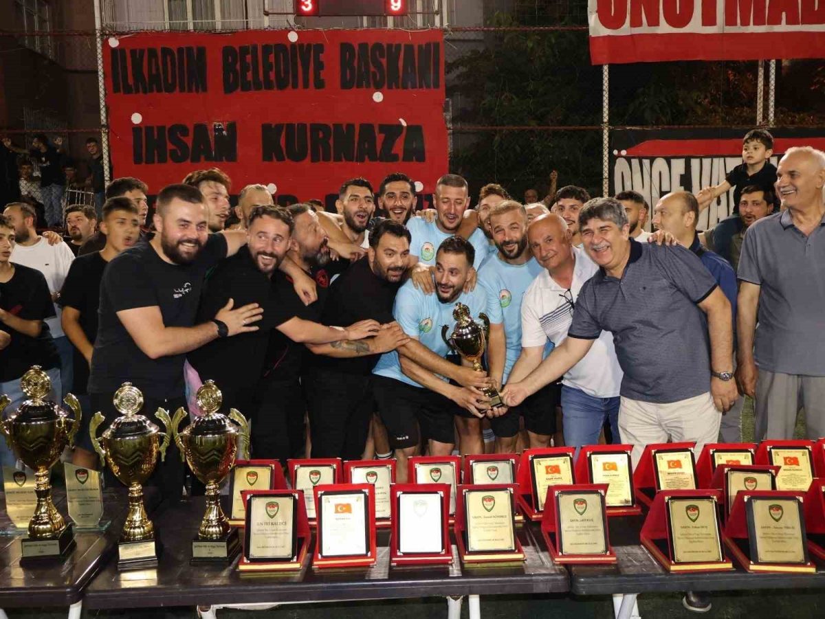 Samsun’da Şehitlere Saygı ve Vefa Futbol Turnuvası