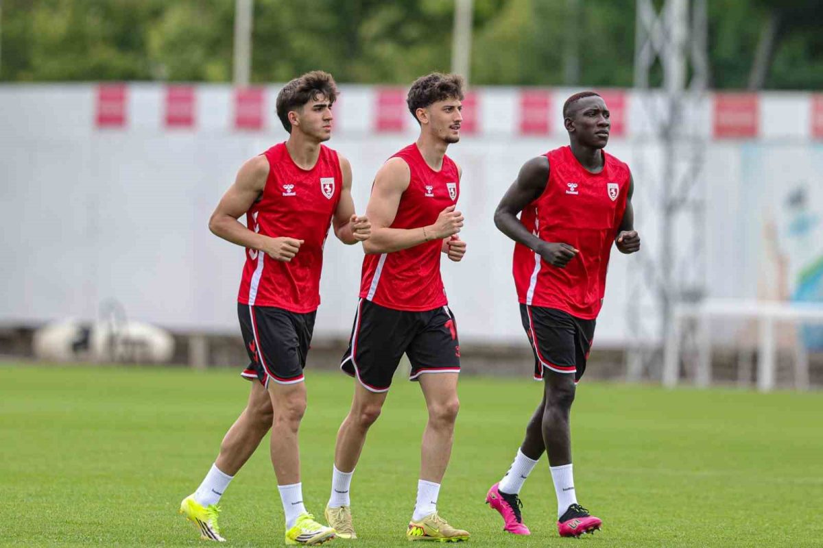 Samsunspor Yeni Sezon Hazırlıklarını Sürdürüyor - Foto 5