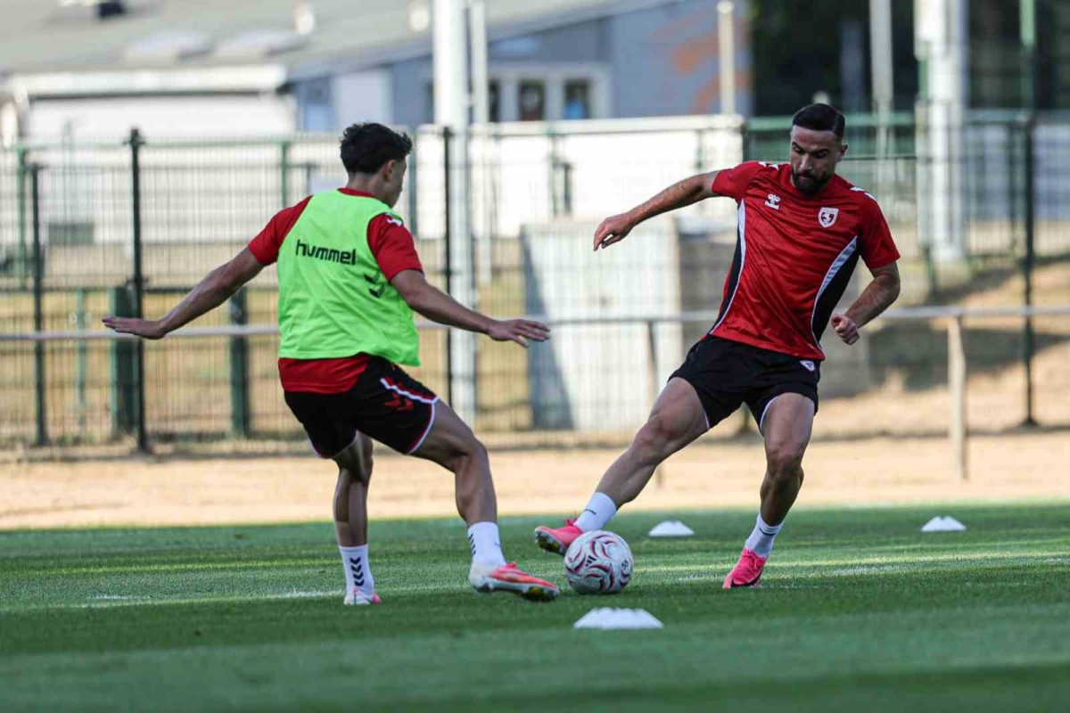 Samsunspor’un Hollanda kampı başladı - Foto 4