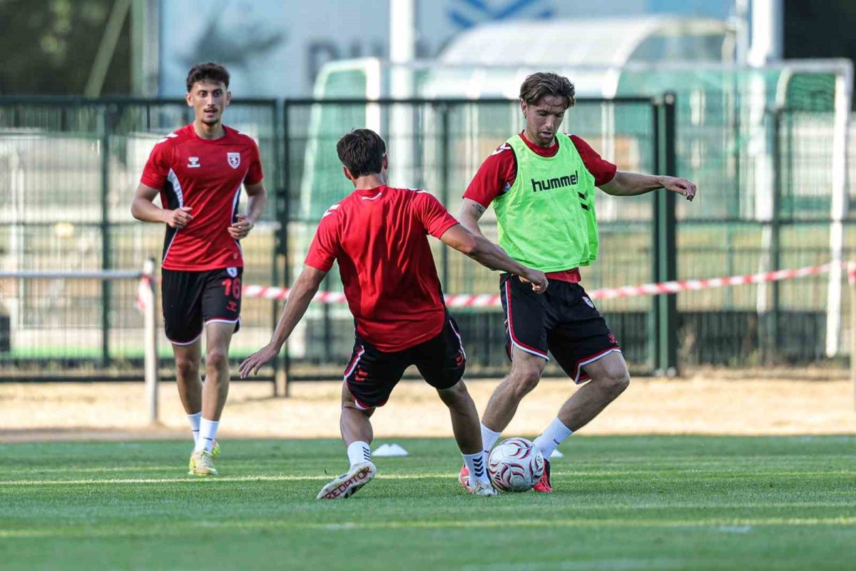 Samsunspor’un Hollanda kampı başladı - Foto 5