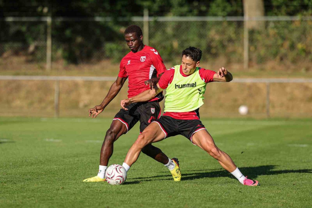 Samsunspor’un Hollanda kampı başladı - Foto 6