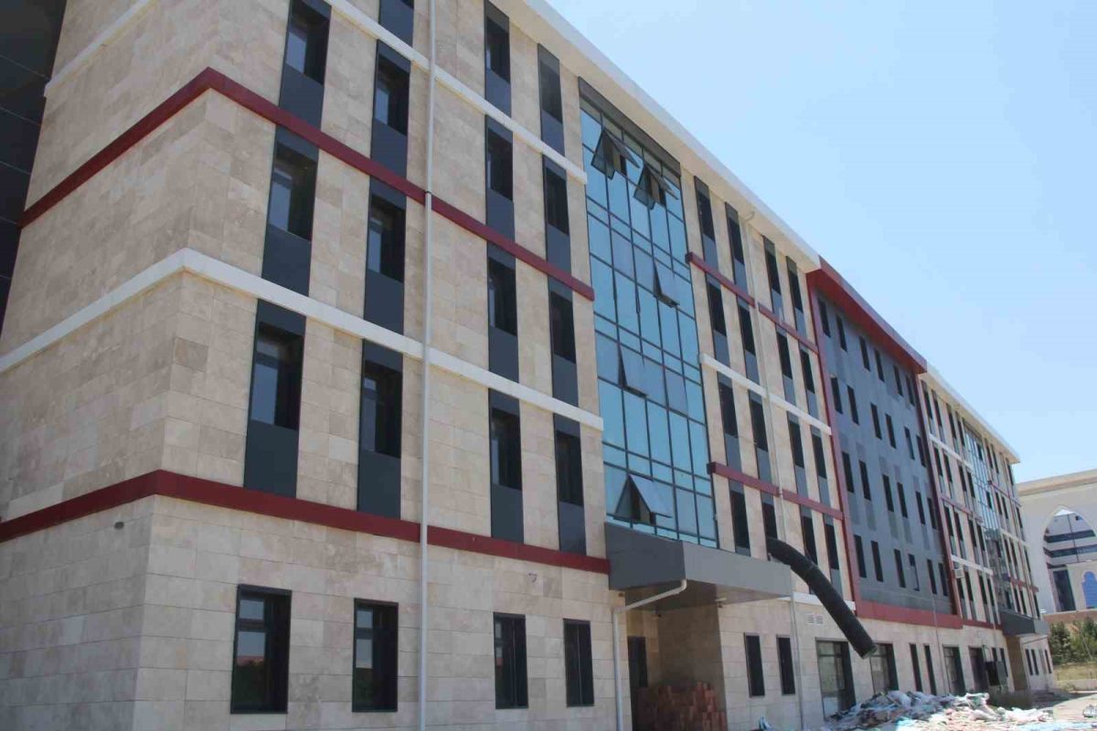 Sivas’a dev spor yatırımı - Foto 2