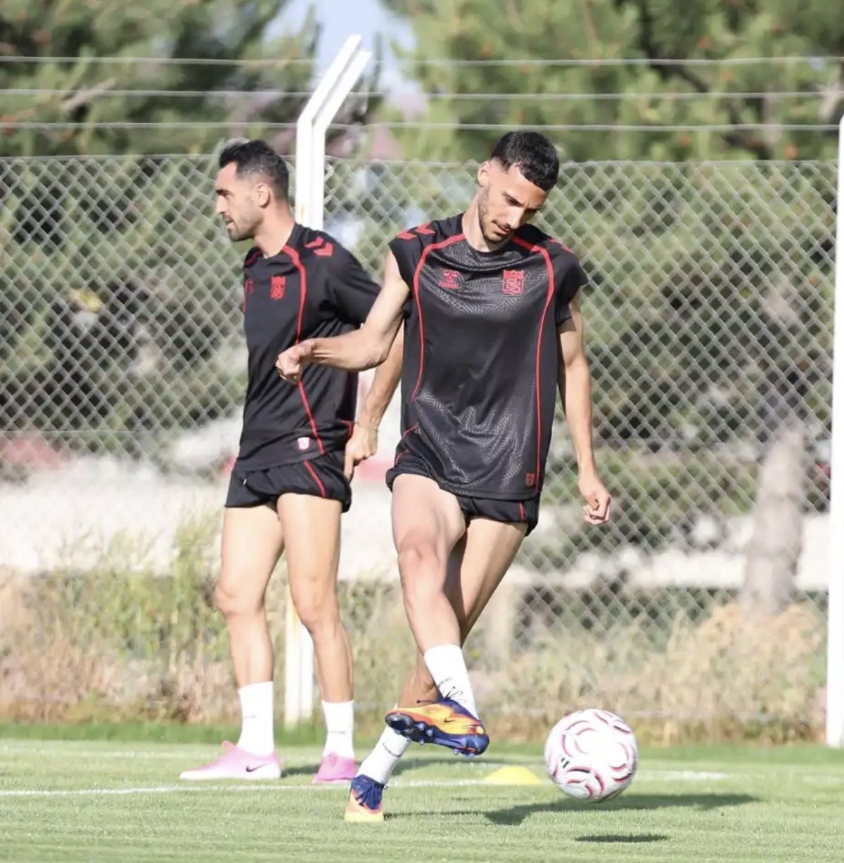 Sivasspor Yeni Sezon Hazırlıklarına Başladı - Foto 5