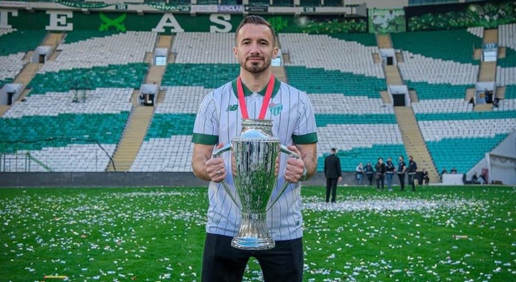 Talha Yünkuş, Bursaspor’a veda etti