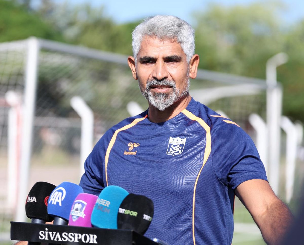 Taşdemir: "Sivasspor’da ilk hedefimiz borçları sıfırlamak"