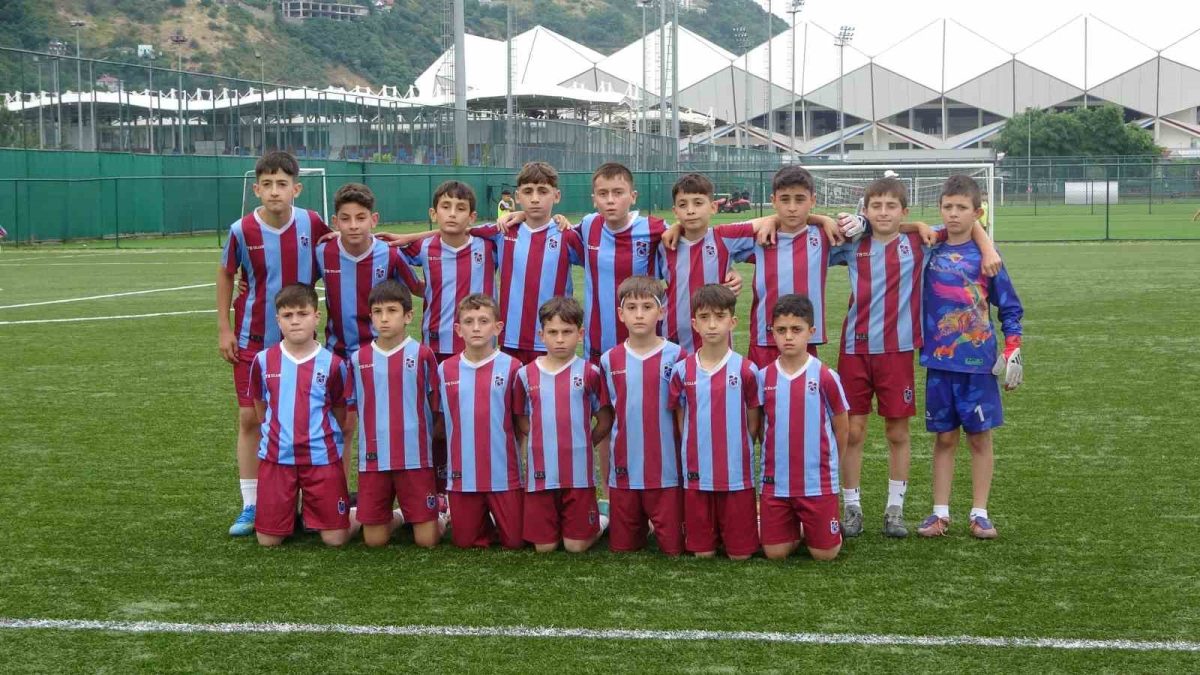 Trabzonspor Futbol Okulları Yaz Kampı Başladı - Foto 4