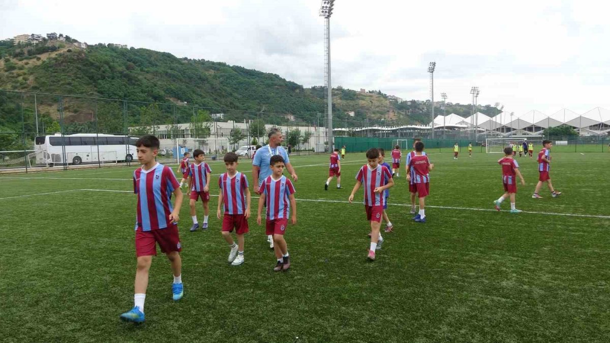 Trabzonspor Futbol Okulları Yaz Kampı Başladı - Foto 5