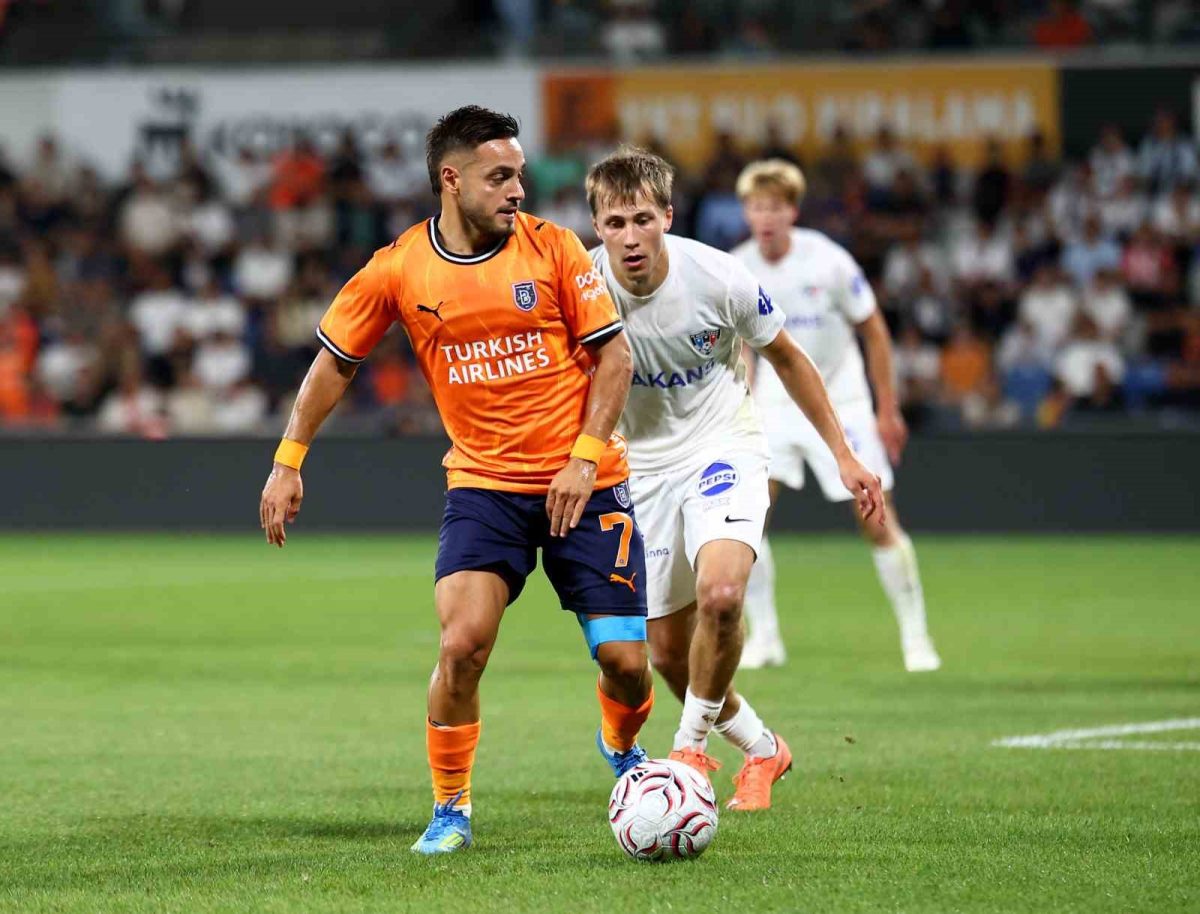 UEFA Konferans Ligi: Başakşehir: 0 - Inter Turku: 1 (İlk yarı)