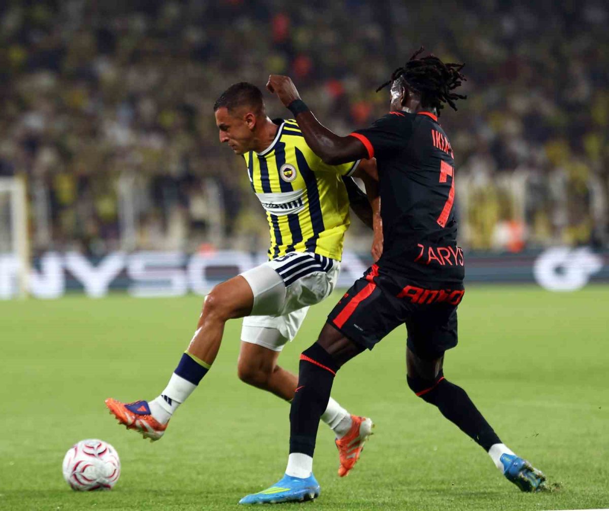 UEFA Şampiyonlar Ligi: Fenerbahçe: 1 - Gornik Zabrze: 0 (Maç sonucu) - Foto 2