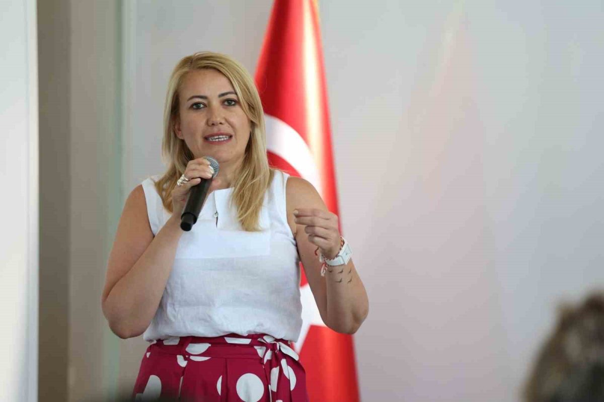 Y. Merkezefendi Belediyesi Basket’in yeni adı ‘Denizli Basket’ oldu