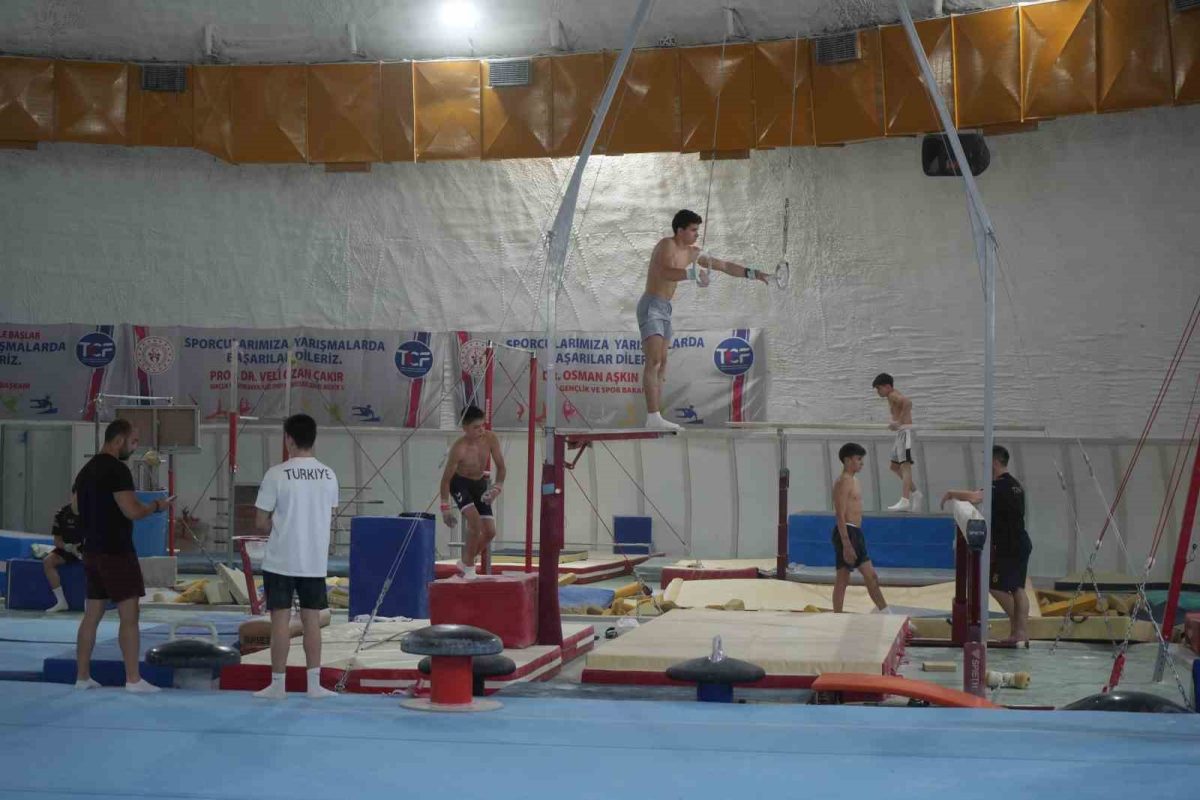 Yılmaz Göktekin: "İyinin de iyisini seçmeye çalışıyoruz" - Foto 6