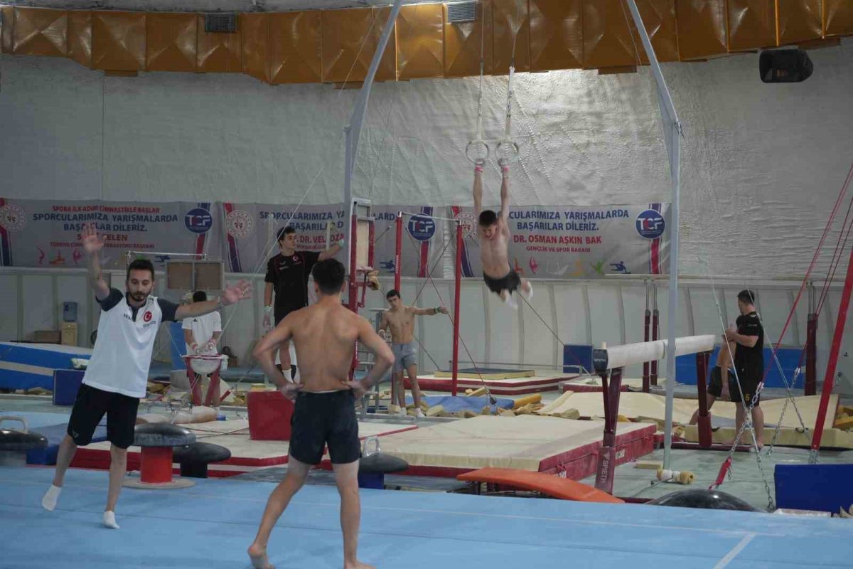 Yılmaz Göktekin: "İyinin de iyisini seçmeye çalışıyoruz" - Foto 7