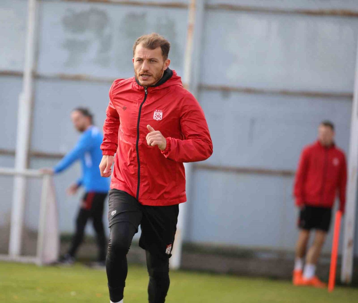 Ziya Erdal Yeniden Sivasspor'da: Teknik Ekibe Katıldı - Foto 2