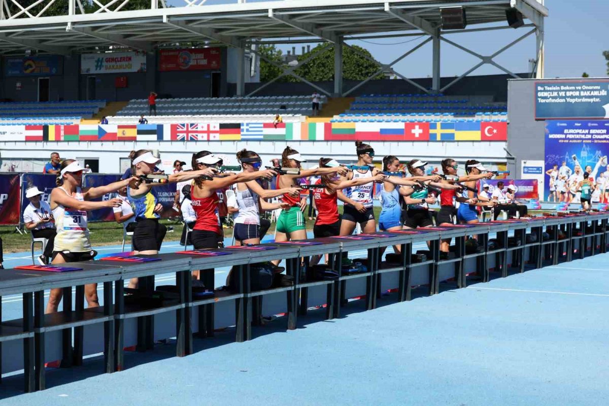 2026 Avrupa Büyükler Modern Pentatlon Şampiyonası’nda İlke Özyüksel Mihrioğlu ve Sıdal Aslan, yarı finalde - Foto 2