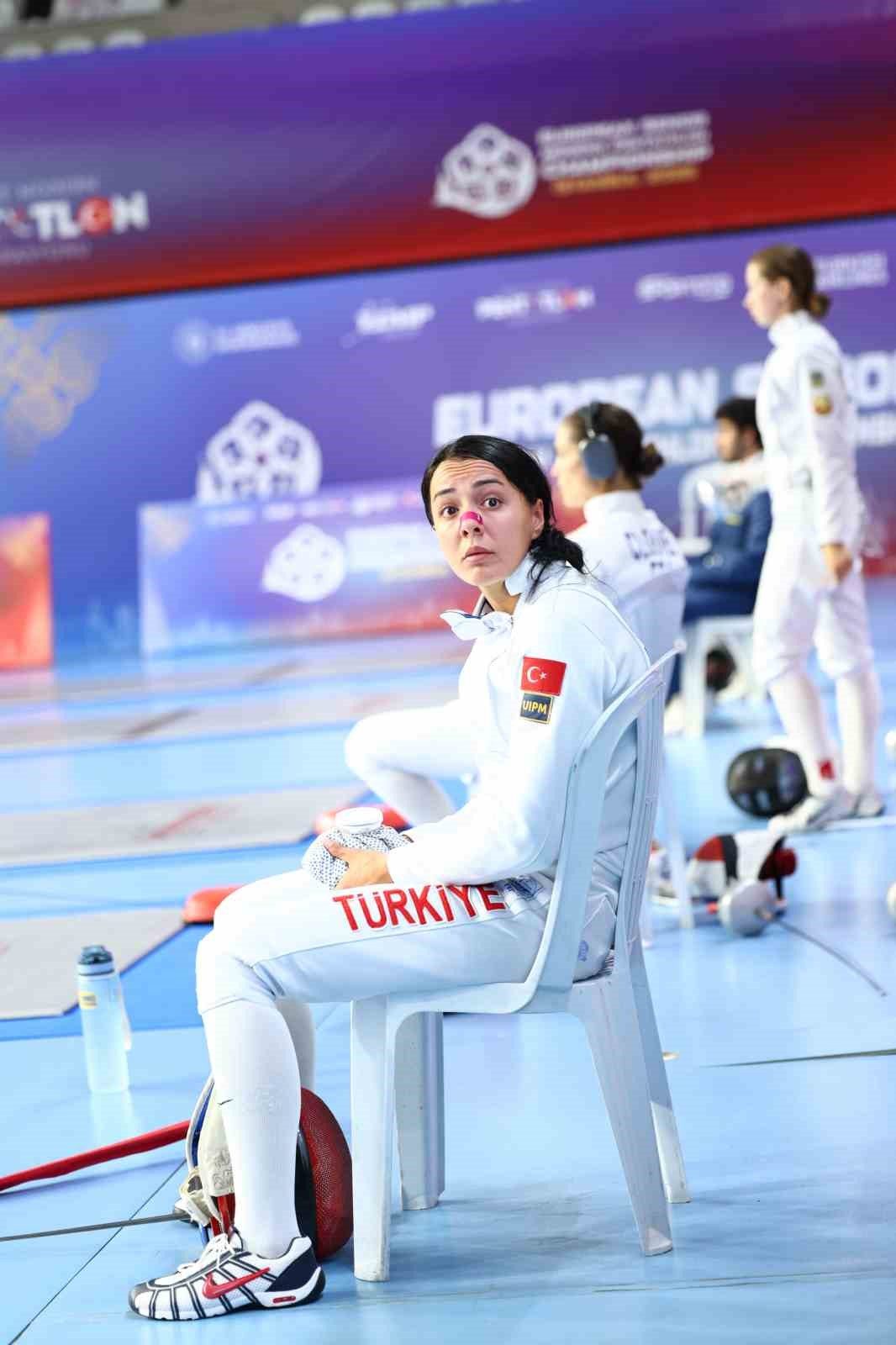 2026 Avrupa Büyükler Modern Pentatlon Şampiyonası’nda İlke Özyüksel Mihrioğlu ve Sıdal Aslan, yarı finalde - Foto 8