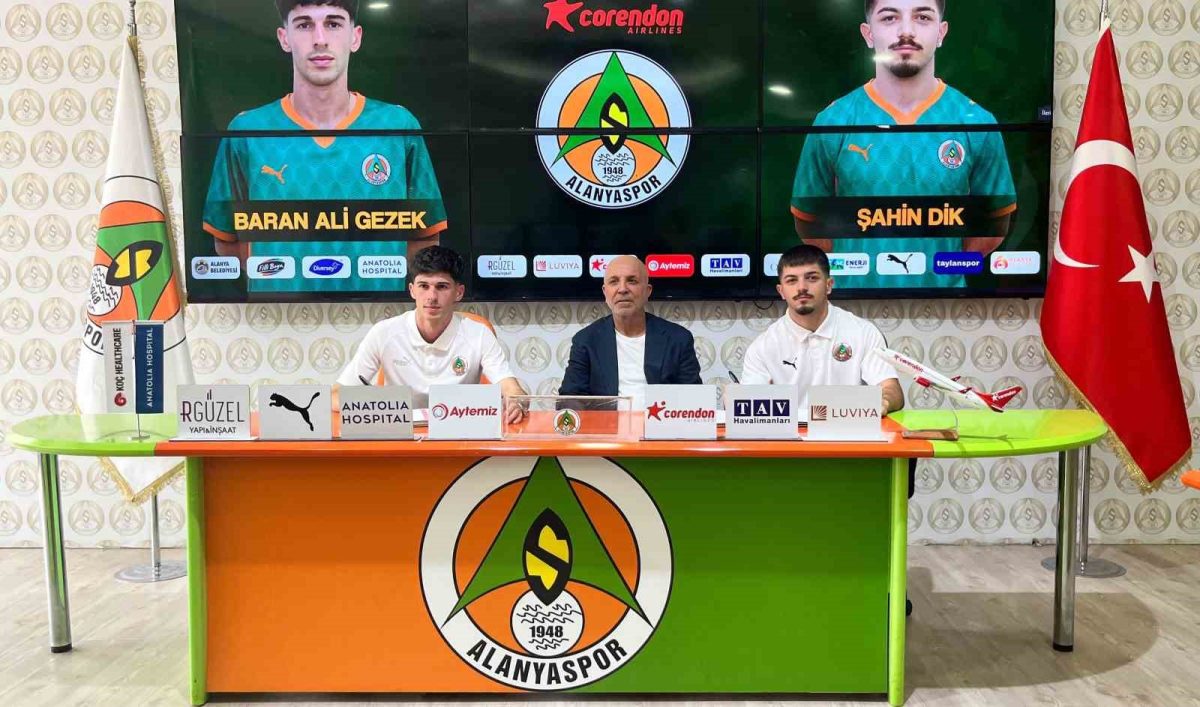 Alanyaspor’dan orta sahaya çifte takviye