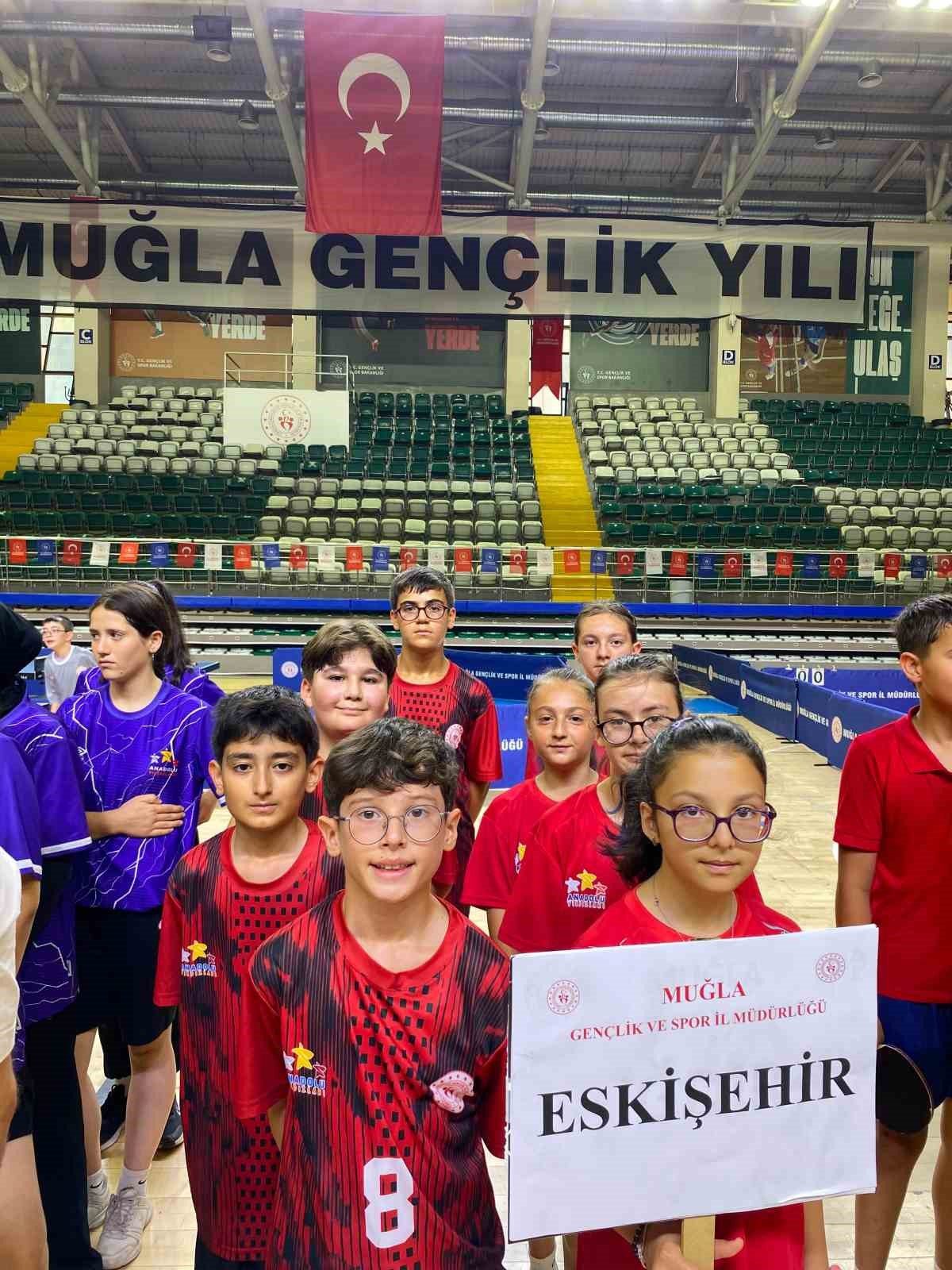 Anadolu Yıldızlar Ligi’nde Eskişehir’den gururlandıran başarı - Foto 4